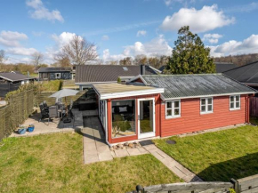 Holiday Home Loella - 35m from the sea in Funen by Interhome